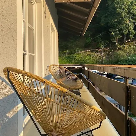 Moderne In Hammersbach / Apartament *